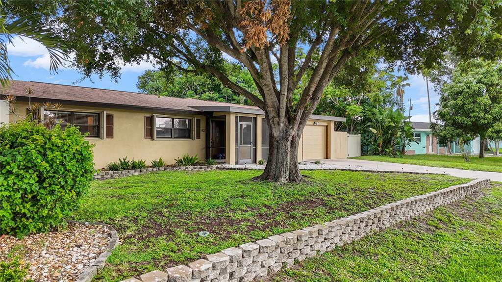 4029 COUNTRY CLUB BOULEVARD gallery image #5