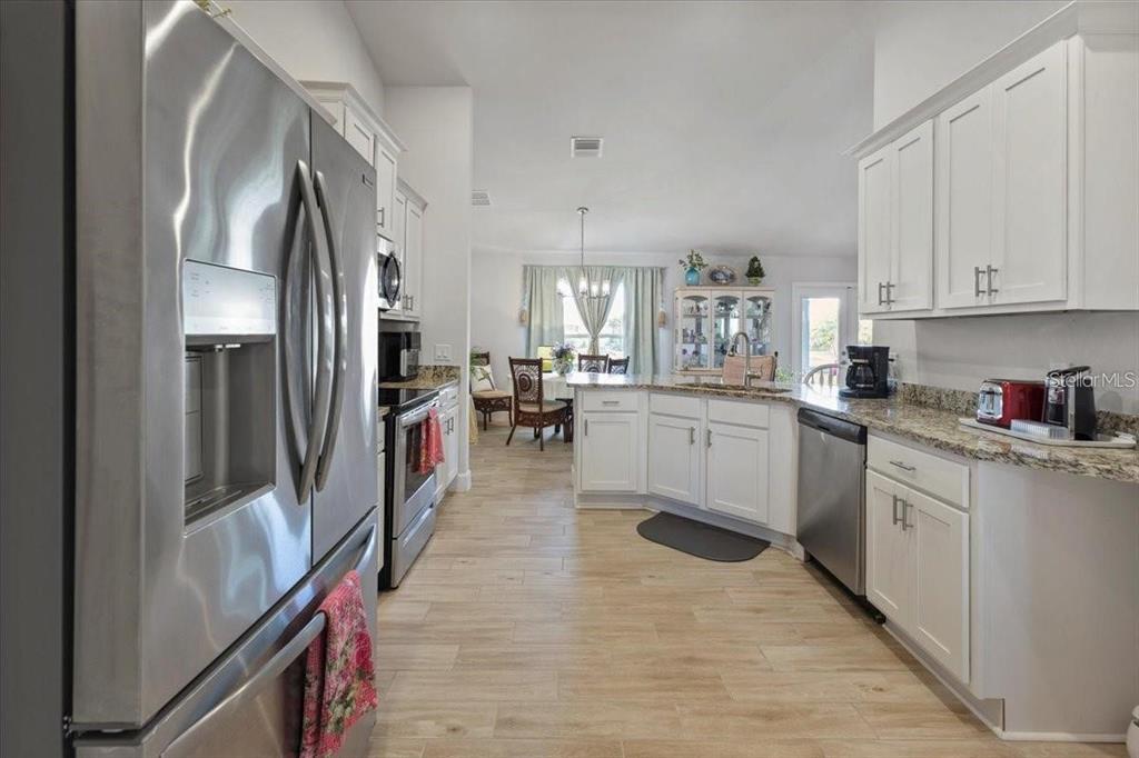 15251 APPLETON BOULEVARD gallery image #18