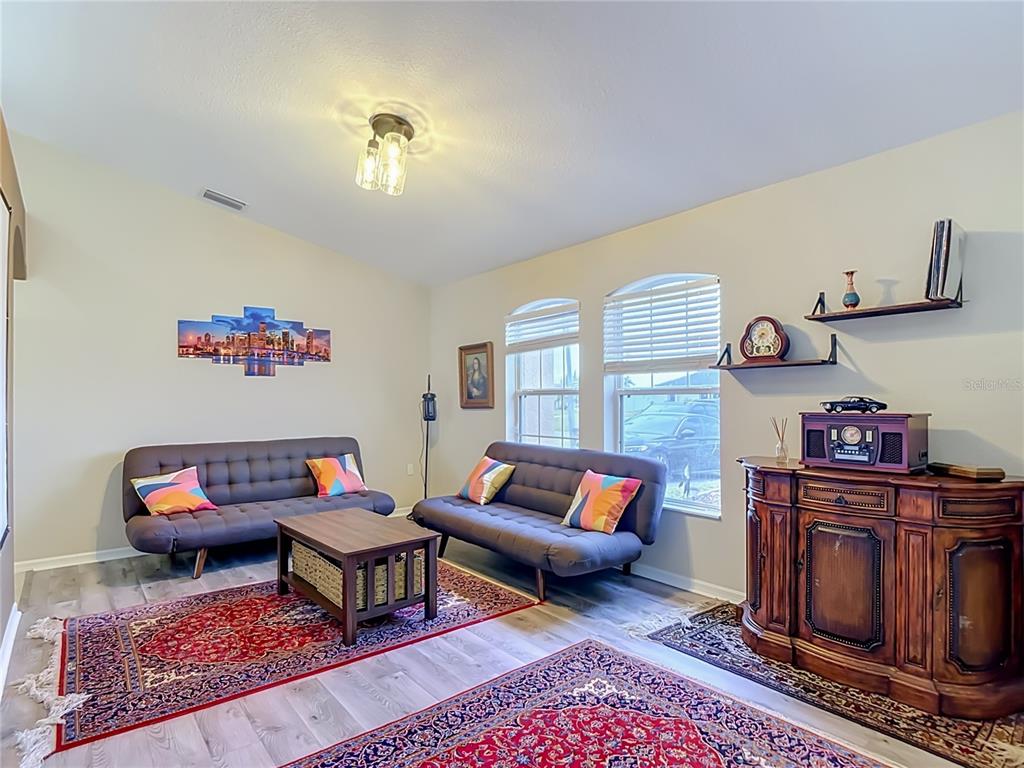 2221 SW 3RD AVENUE gallery image #13