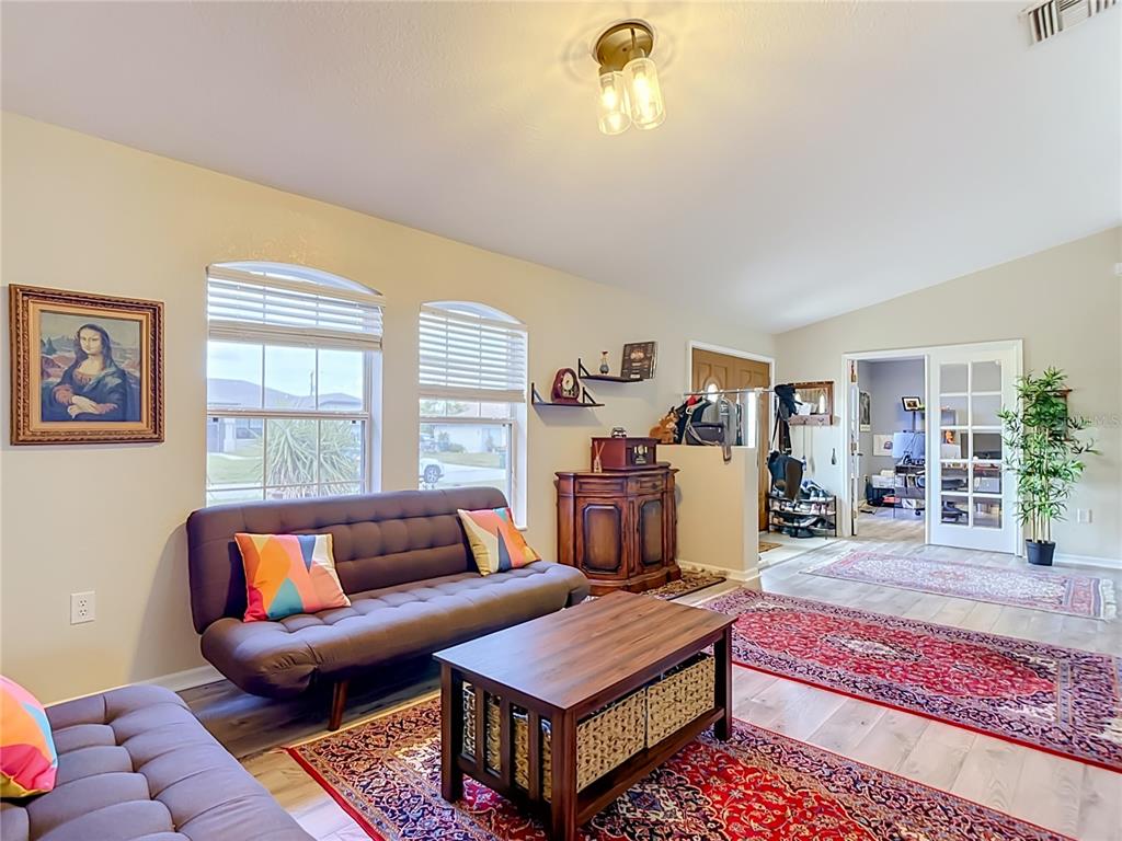 2221 SW 3RD AVENUE gallery image #14