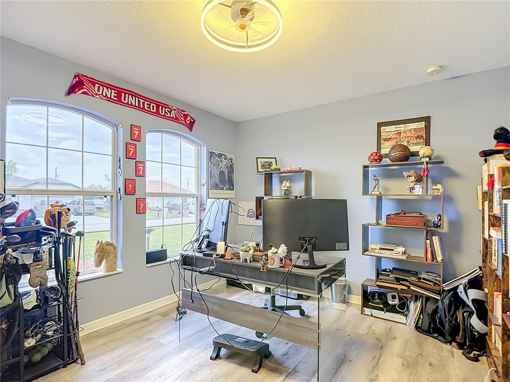 2221 SW 3RD AVENUE gallery image #24