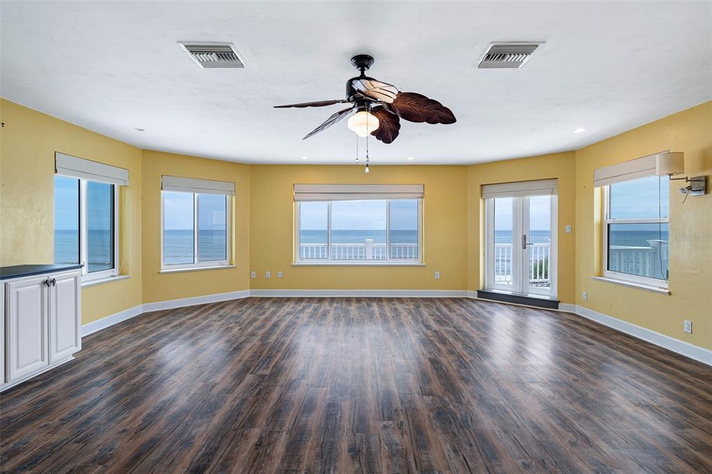 339 OCEAN SHORE BOULEVARD gallery image #21
