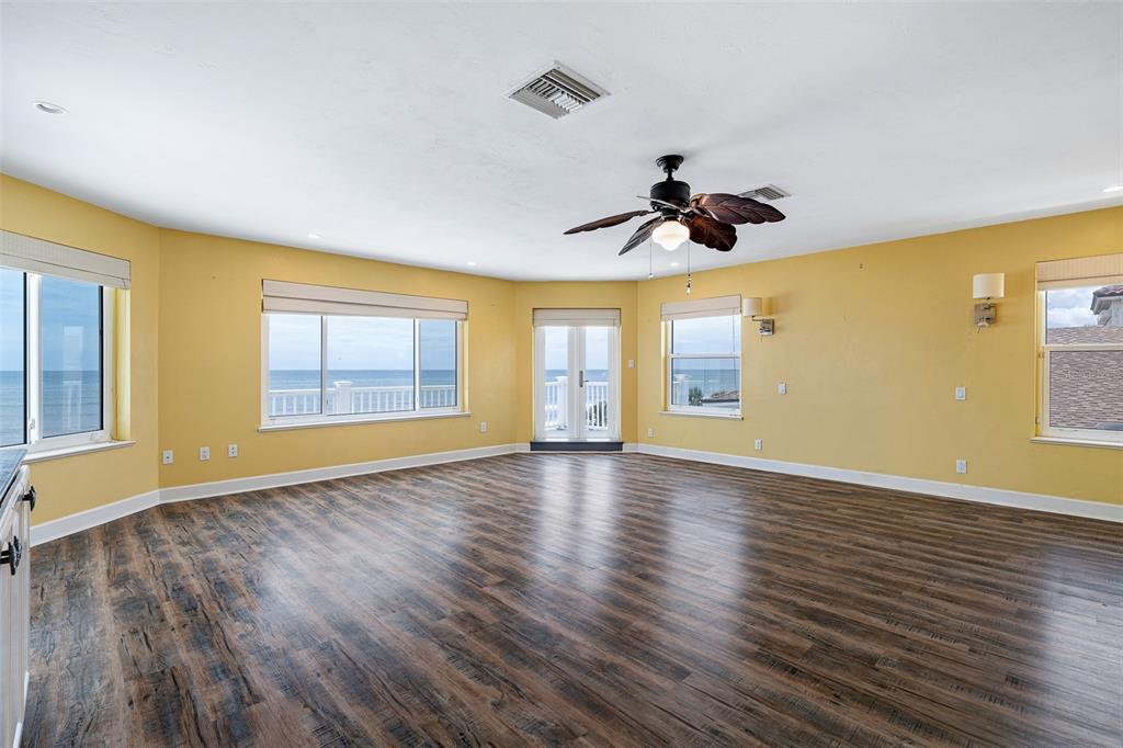 339 OCEAN SHORE BOULEVARD gallery image #25