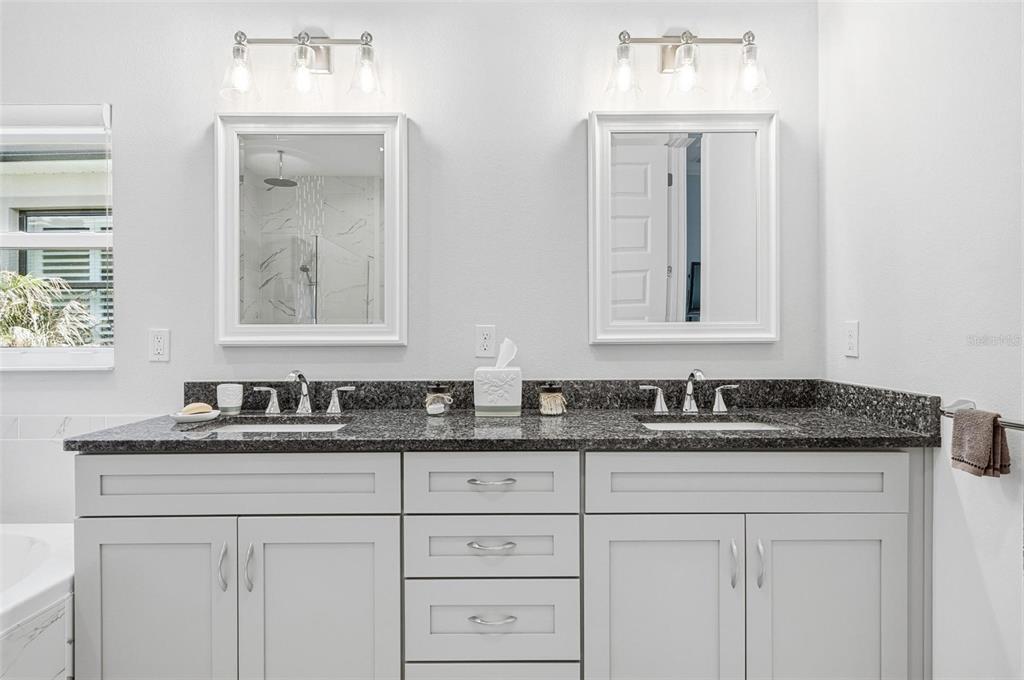 9 DEL PALMA DRIVE gallery image #41