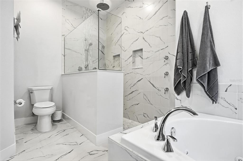 9 DEL PALMA DRIVE gallery image #43