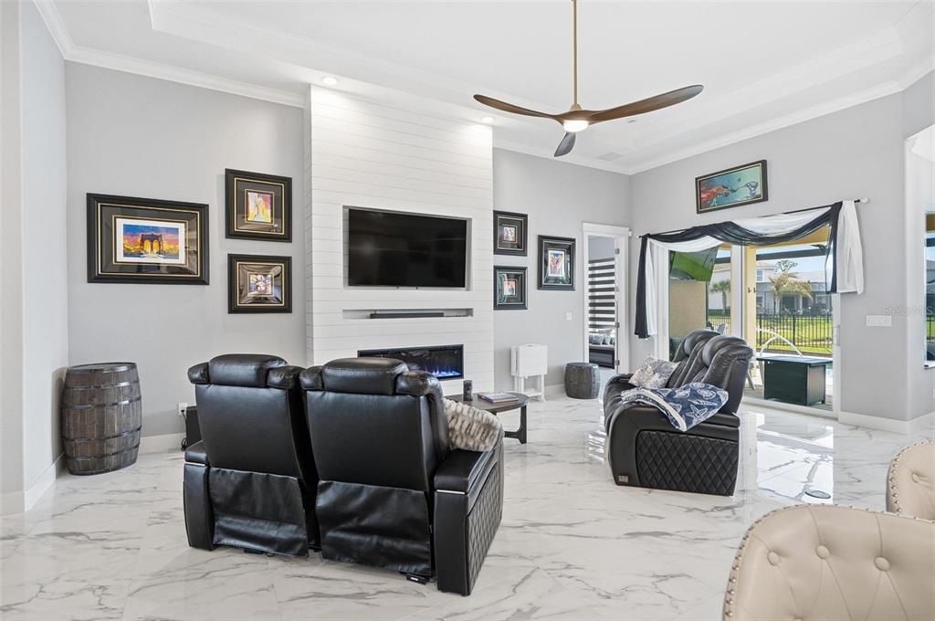 9 DEL PALMA DRIVE gallery image #9