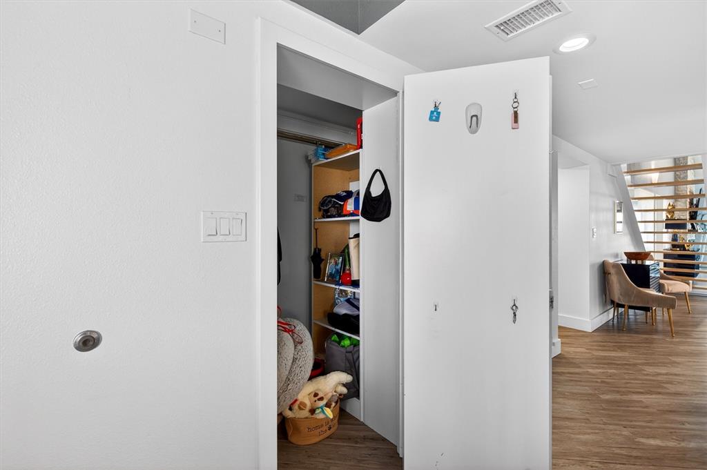 661 MARINA POINT DRIVE UNIT 66 gallery image #12