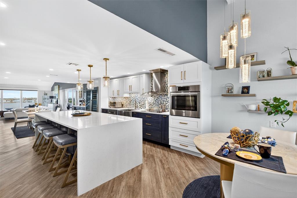 661 MARINA POINT DRIVE UNIT 66 gallery image #13