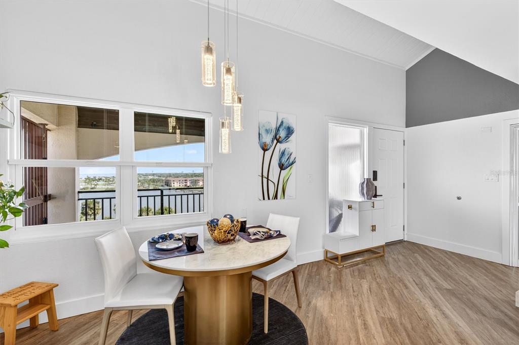 661 MARINA POINT DRIVE UNIT 66 gallery image #15