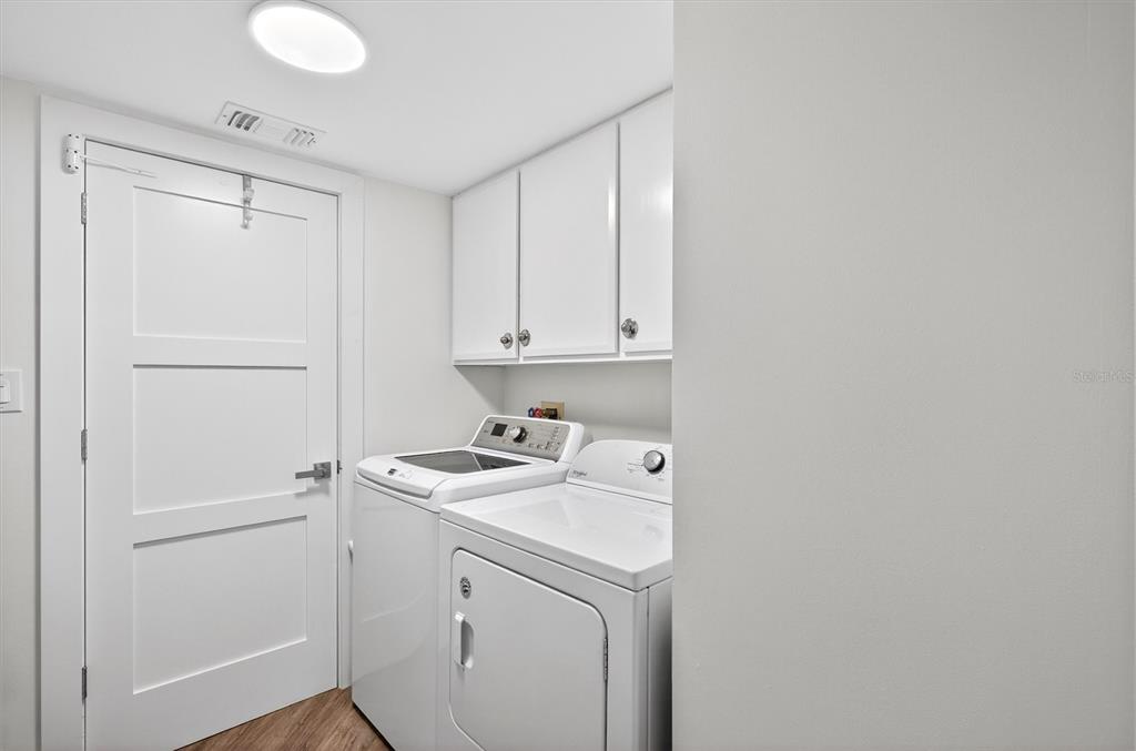 661 MARINA POINT DRIVE UNIT 66 gallery image #57
