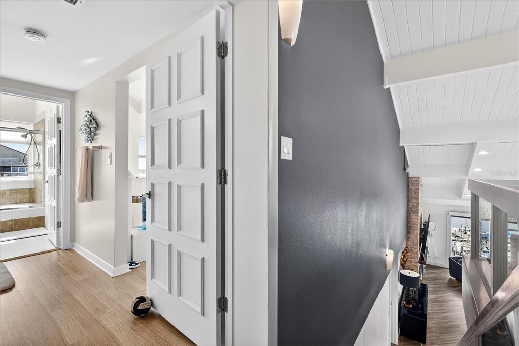 661 MARINA POINT DRIVE UNIT 66 gallery image #71