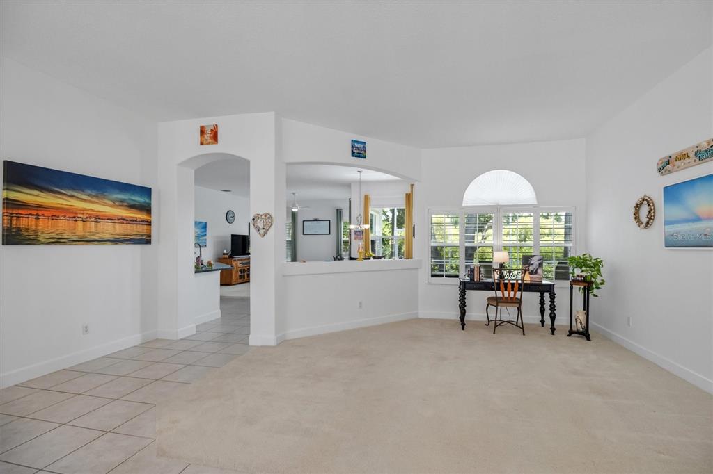 52 SOUTHLAKE DRIVE gallery image #8