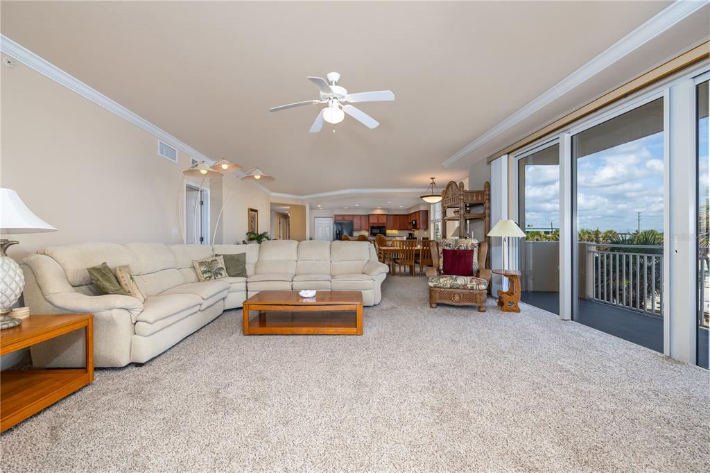 1425 OCEAN SHORE BOULEVARD UNI gallery image #9