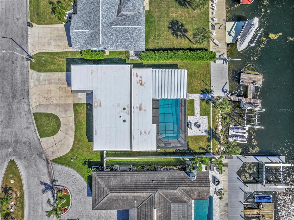 5524 LEEWARD LANE gallery image #18