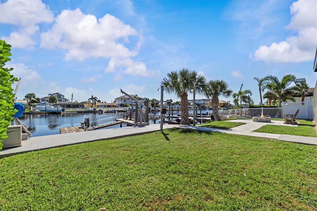 5524 LEEWARD LANE gallery image #27