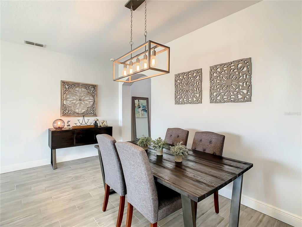 223 KNOLLWOOD DRIVE gallery image #16