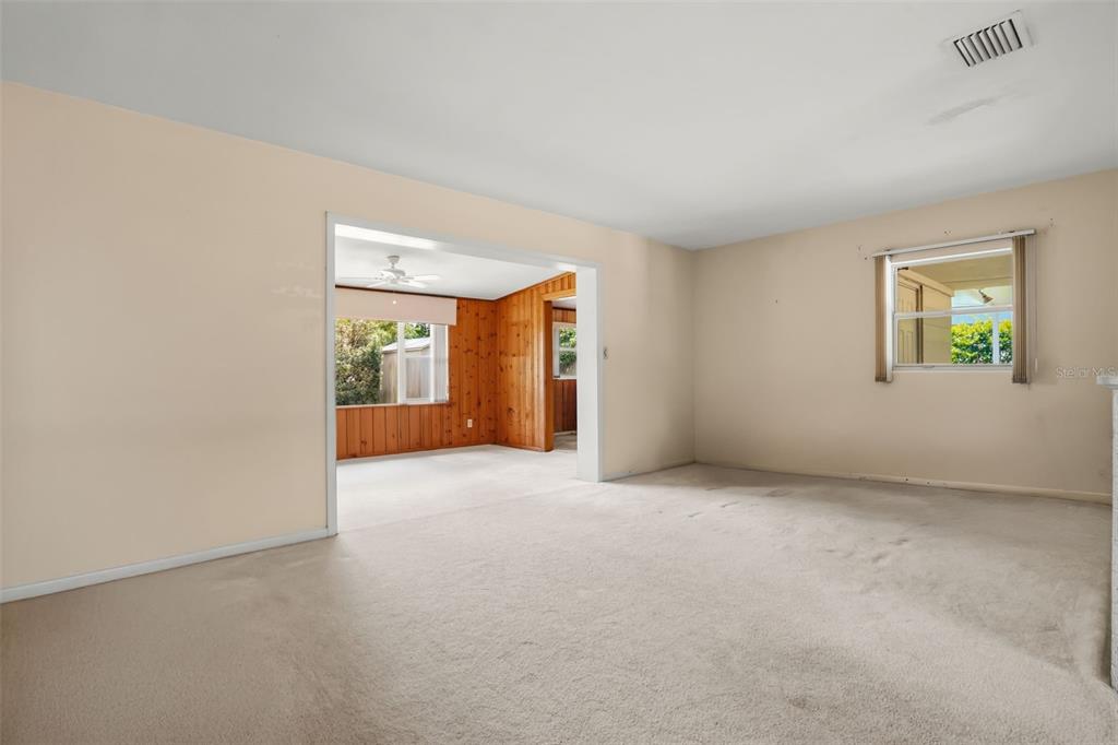 5409 STRATEMEYER DRIVE gallery image #13