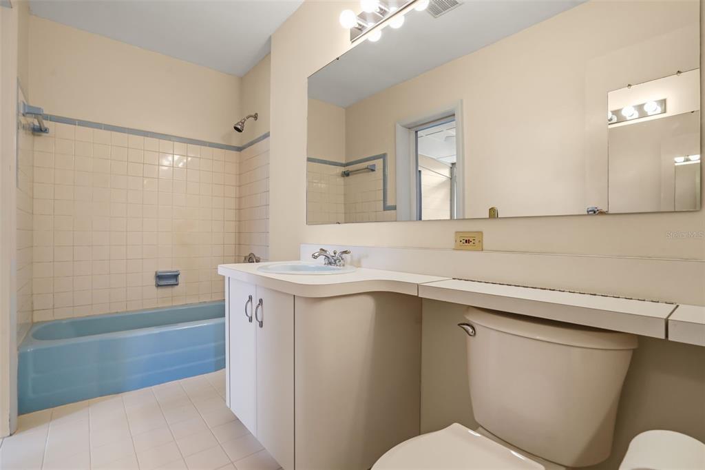 5409 STRATEMEYER DRIVE gallery image #21