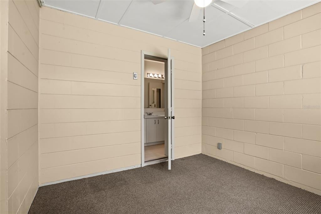 5409 STRATEMEYER DRIVE gallery image #23