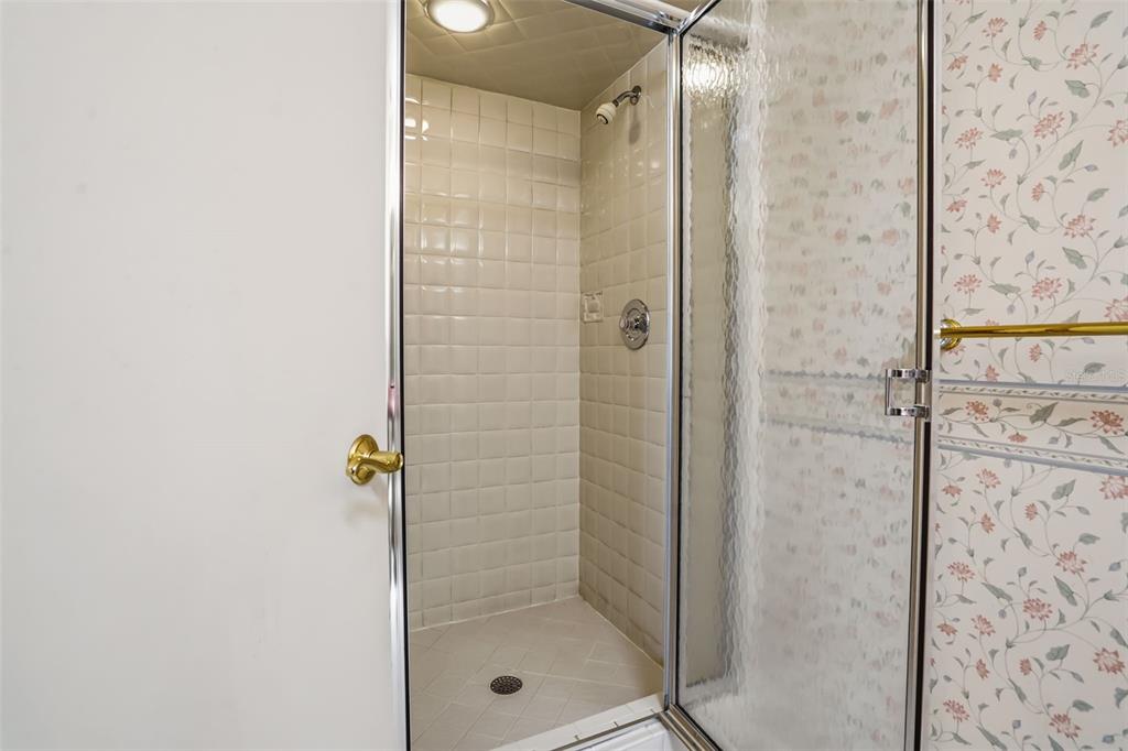 5409 STRATEMEYER DRIVE gallery image #27