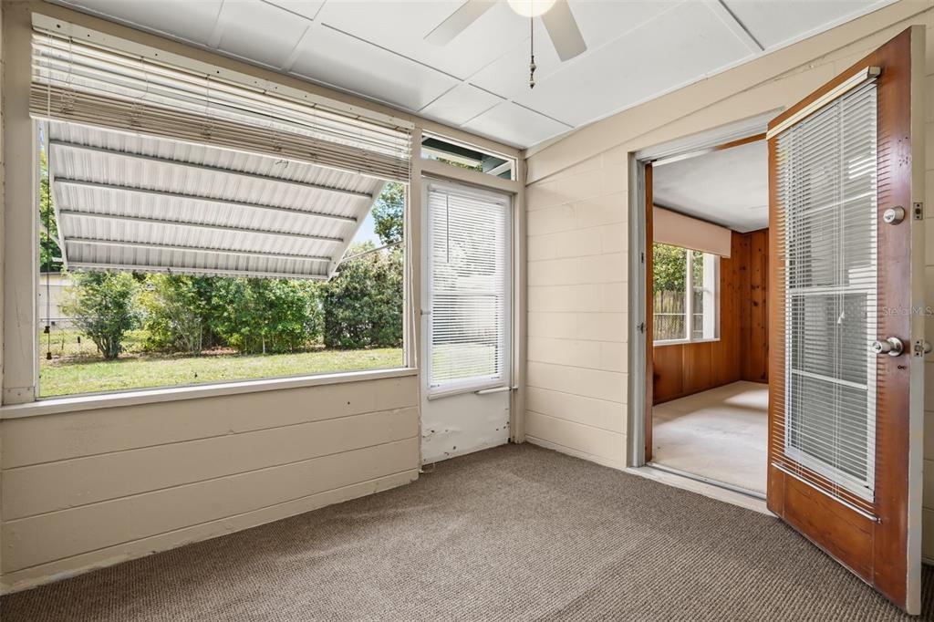 5409 STRATEMEYER DRIVE gallery image #28