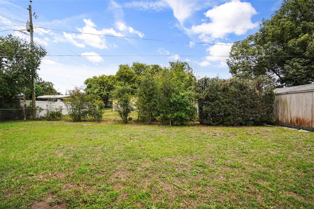 5409 STRATEMEYER DRIVE gallery image #42