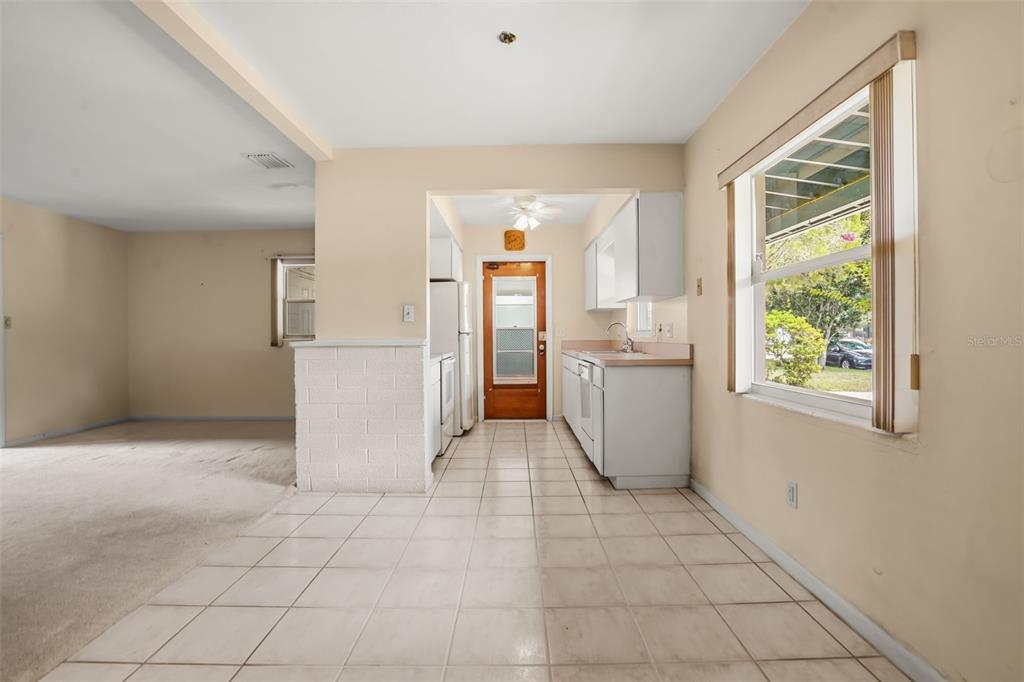 5409 STRATEMEYER DRIVE gallery image #9