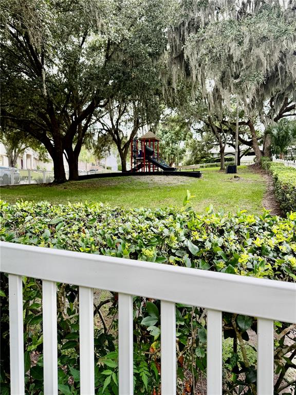 1748 FLORENCE VISTA BOULEVARD gallery image #36