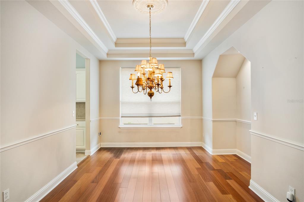 10734 WOODCHASE CIRCLE gallery image #17