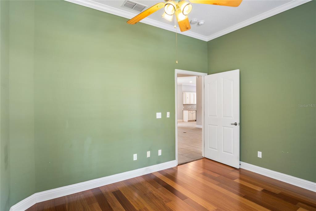 10734 WOODCHASE CIRCLE gallery image #20