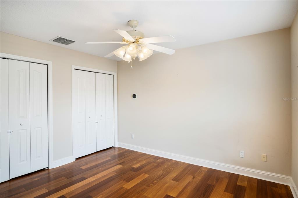 10734 WOODCHASE CIRCLE gallery image #25