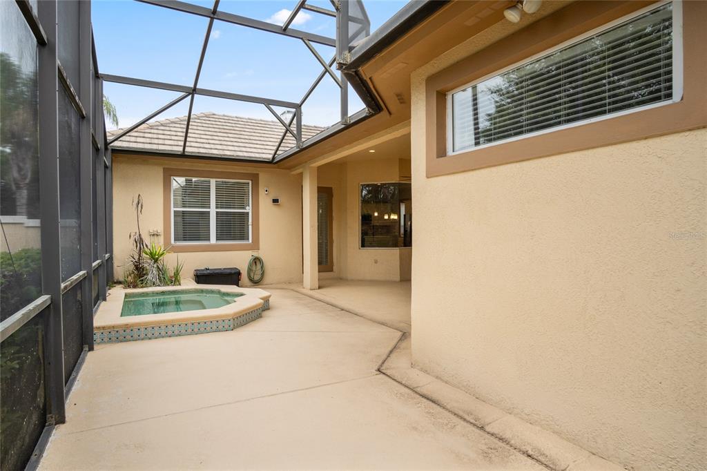 10734 WOODCHASE CIRCLE gallery image #31