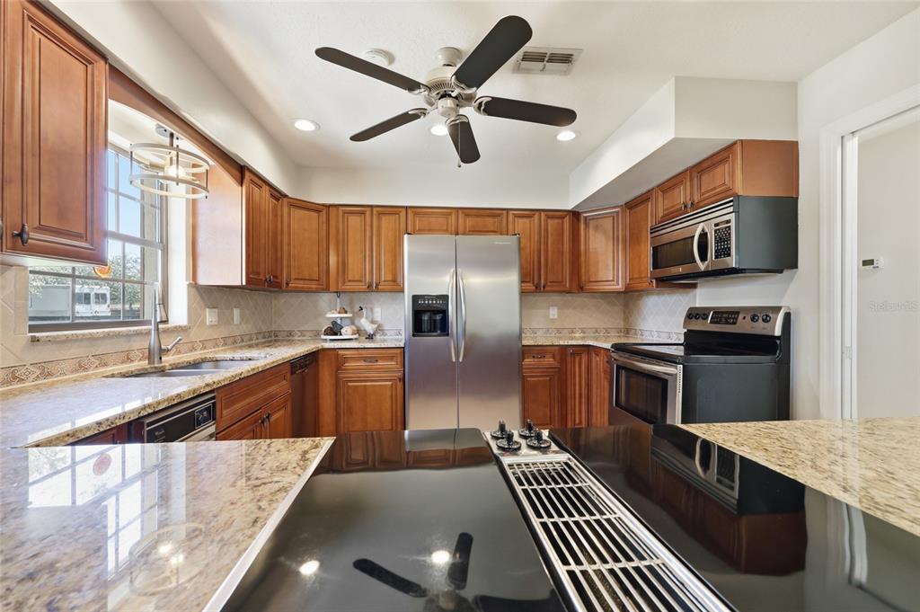 9700 SW 67TH TERRACE gallery image #18