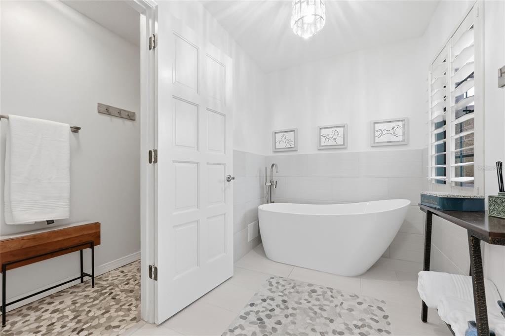 9700 SW 67TH TERRACE gallery image #29