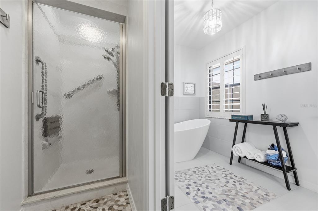 9700 SW 67TH TERRACE gallery image #30