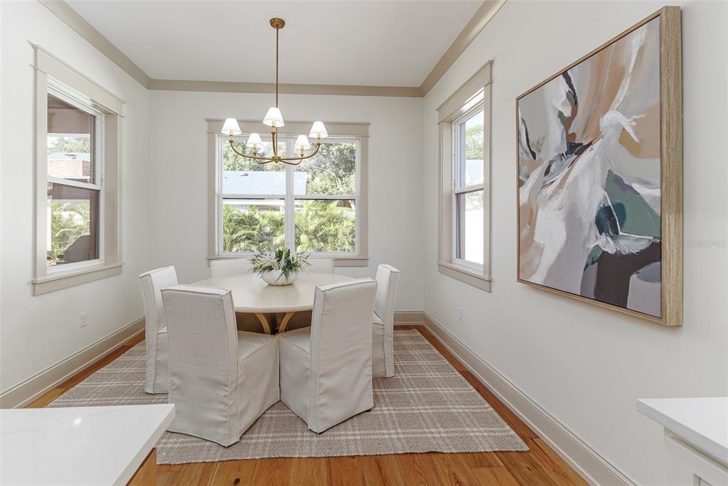 2611 BERKELEY AVENUE gallery image #16
