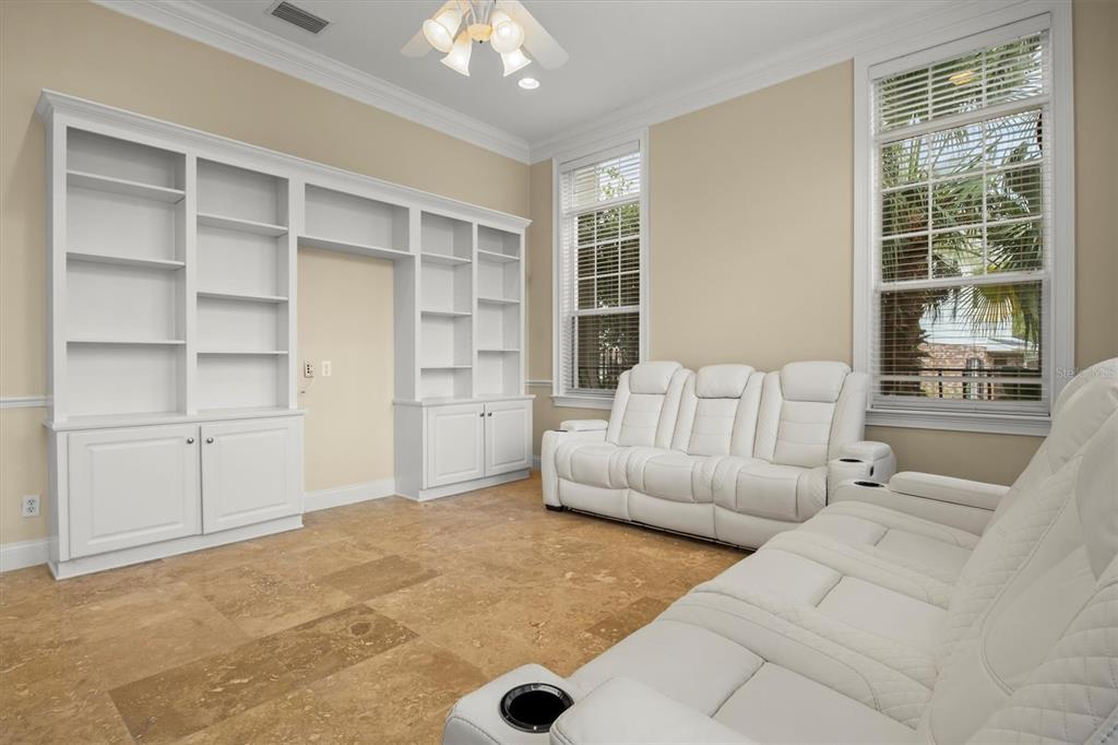 1665 BLUE HERON LANE gallery image #13