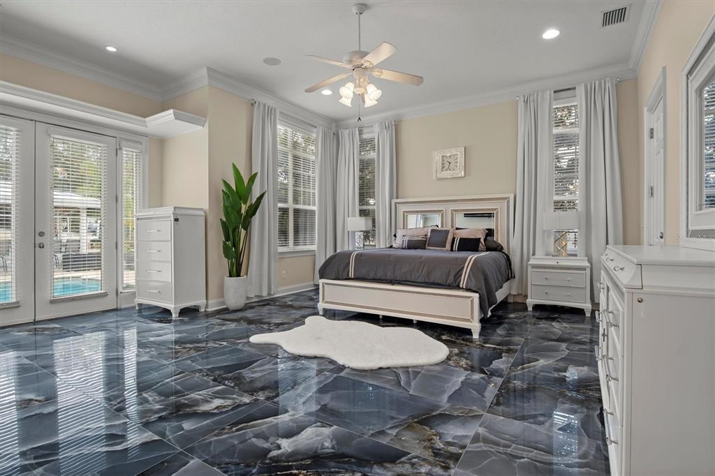 1665 BLUE HERON LANE gallery image #24