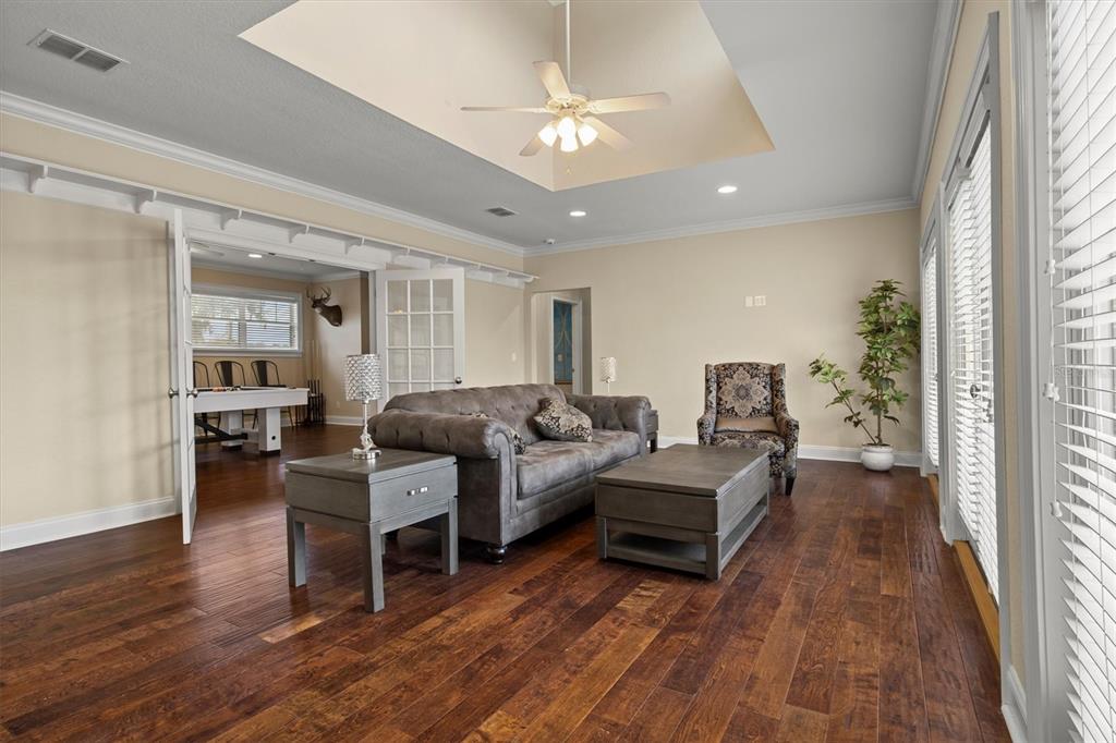 1665 BLUE HERON LANE gallery image #42