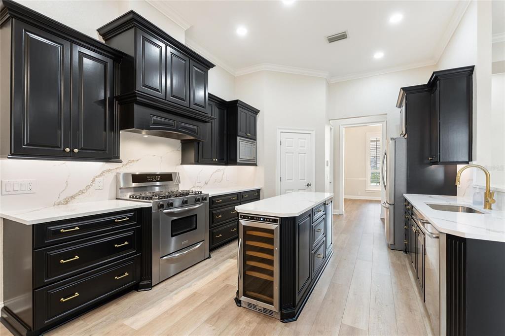 4848 ISLAND SHORES LANE gallery image #14
