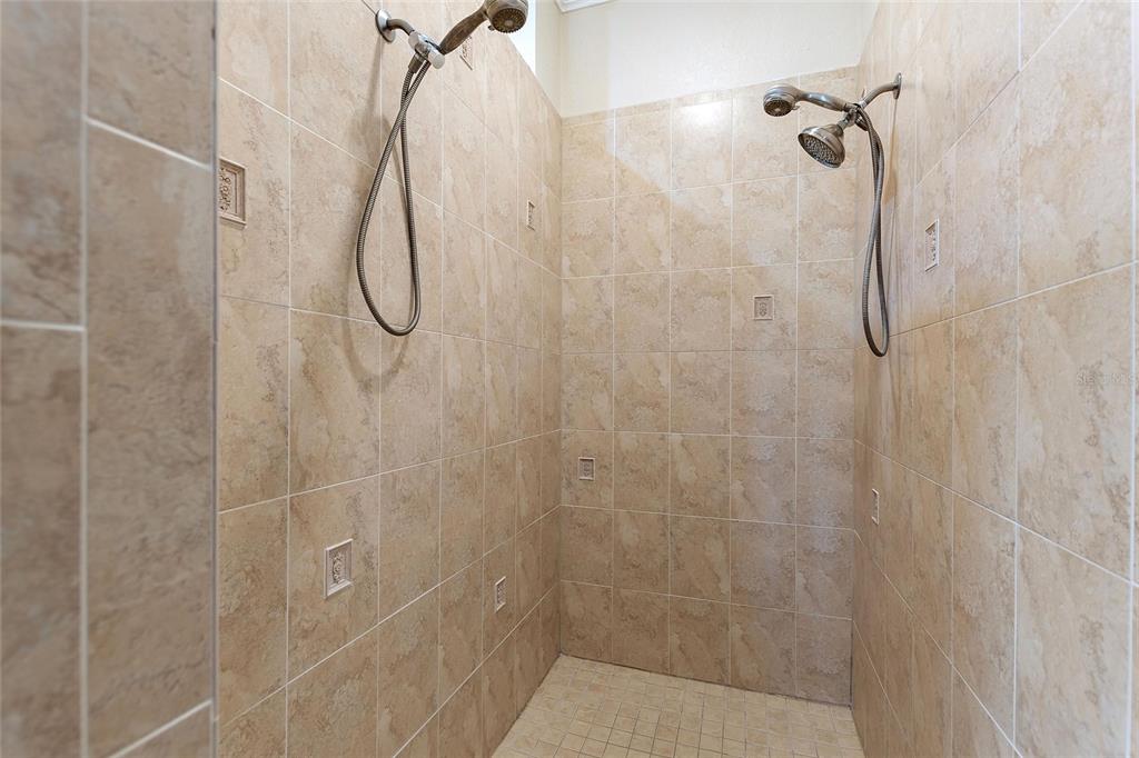 4848 ISLAND SHORES LANE gallery image #31