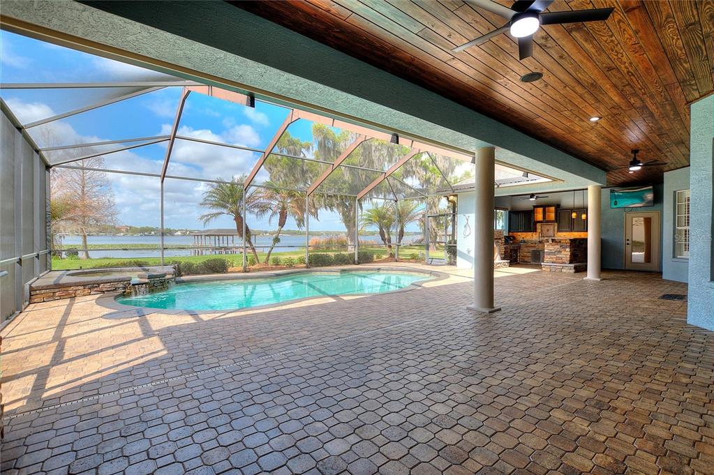 4848 ISLAND SHORES LANE gallery image #4