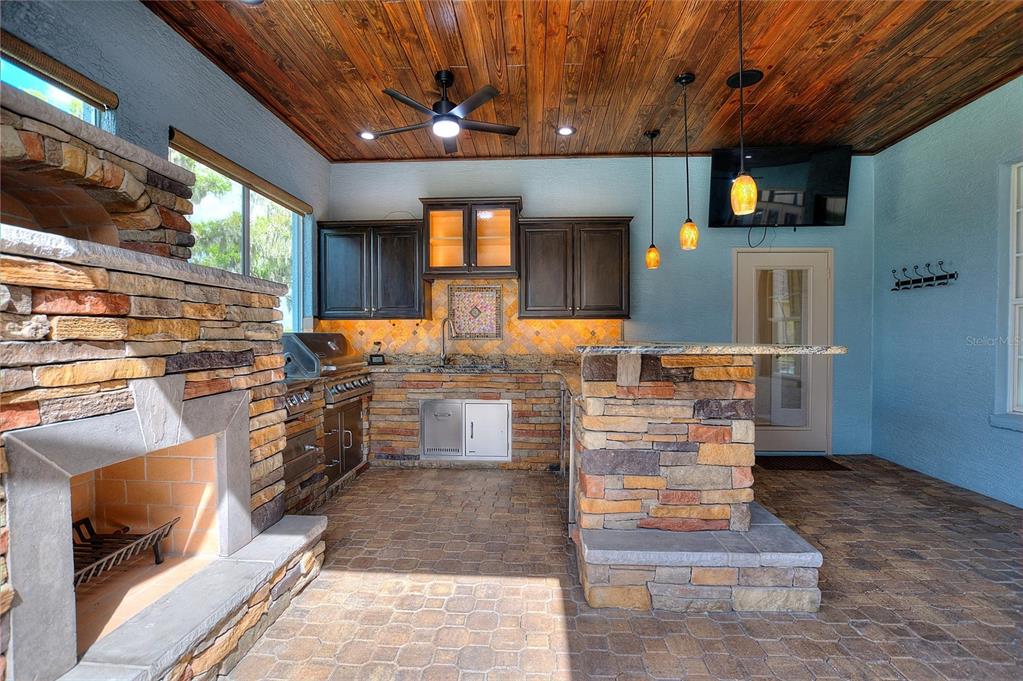 4848 ISLAND SHORES LANE gallery image #55