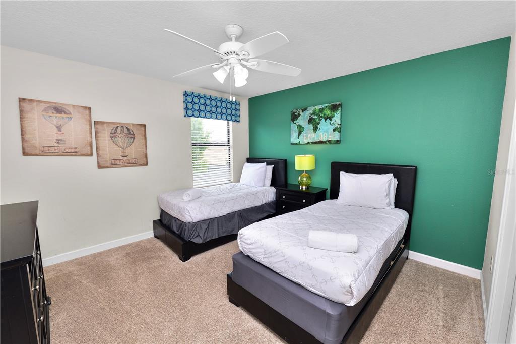 9158 SCRAMBLE DRIVE gallery image #36