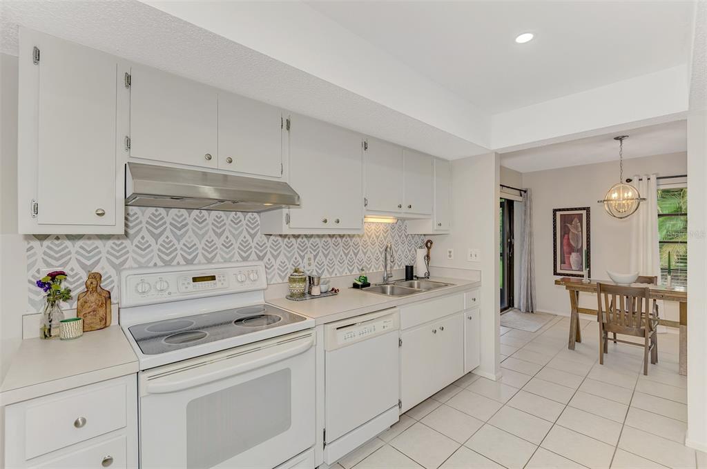 5103 GREENCROFT ROAD