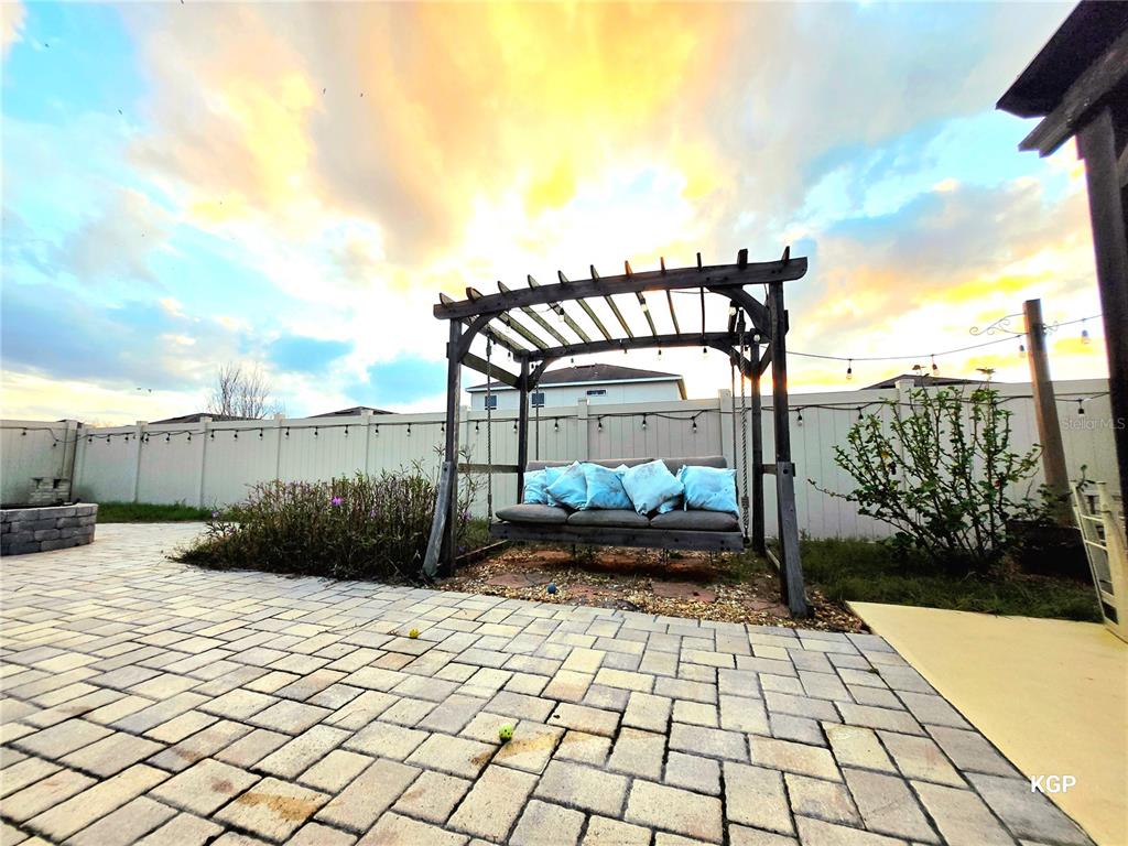 12021 GILLINGHAM HARBOR LANE gallery image #24