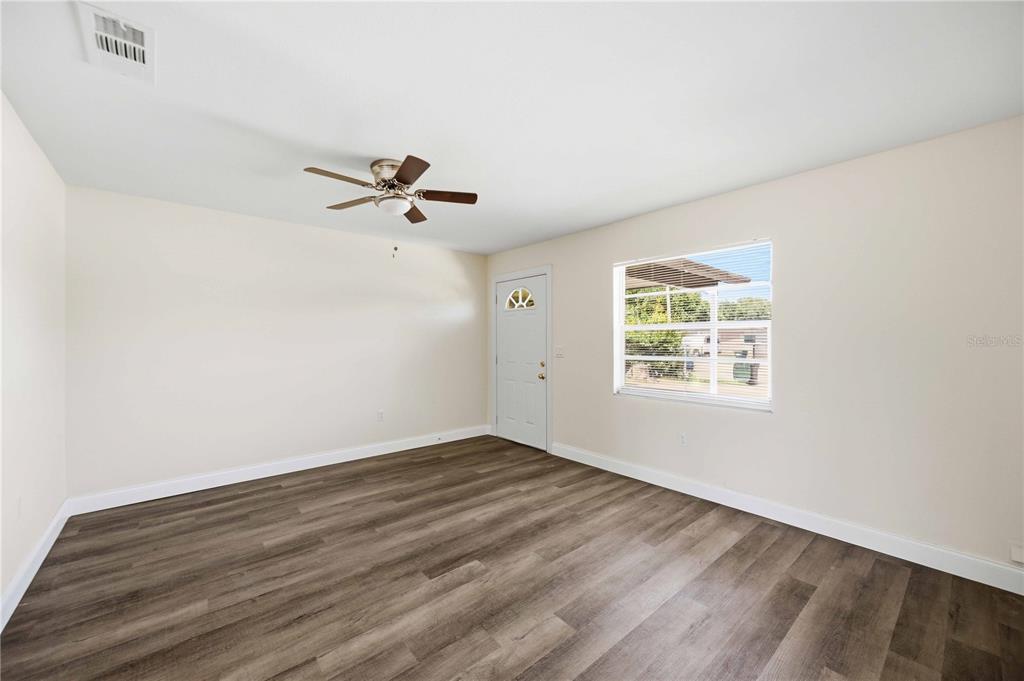 3012 CLAY CIRCLE