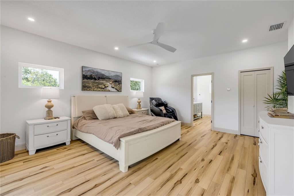 3211 SAXON DRIVE gallery image #33