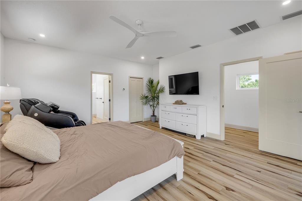 3211 SAXON DRIVE gallery image #34