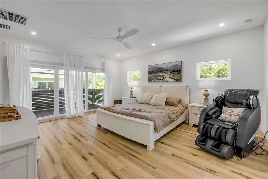 3211 SAXON DRIVE gallery image #35